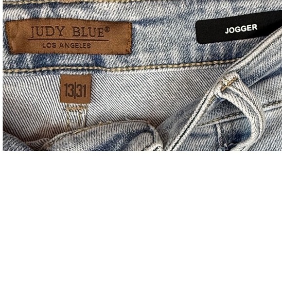 JUDY BLUE CURVY SATURDAY
MORNING HIGH RISE JOGGER, BOYFRIEND
JEANS, Size 31 - Picture 6 of 12